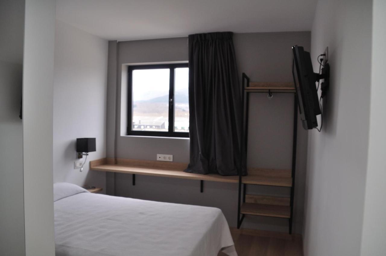 Hotel Los Rosales Almázcara Εξωτερικό φωτογραφία